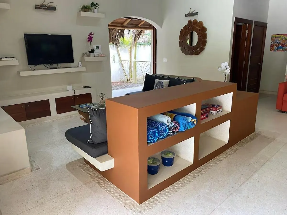 The Good Life Private Villa Las Terrenas 0*,
